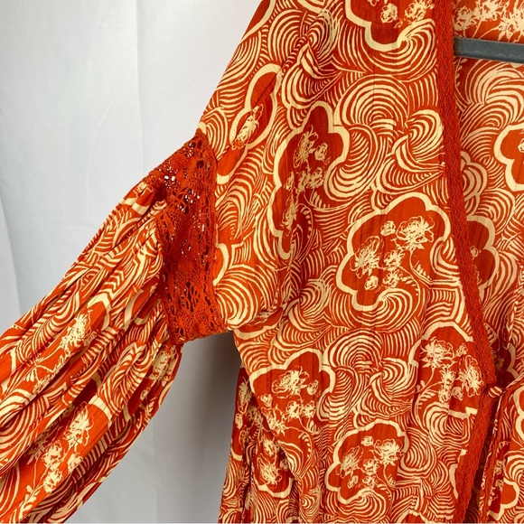 Rare Free People Crinkle Chiffon Kimono Jacket - Picture 5 of 14